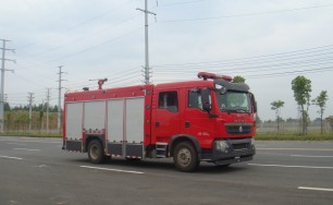 豪沃T5G水罐消防車(chē)（5噸）