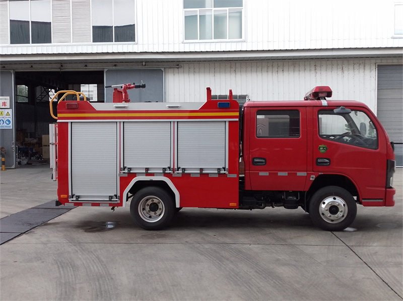 東風(fēng)（藍(lán)牌）水罐消防車（650kg）圖片